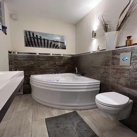 Fewo Mit Garten, Kamin U. Whirlpool Berlin Eksteriør billede